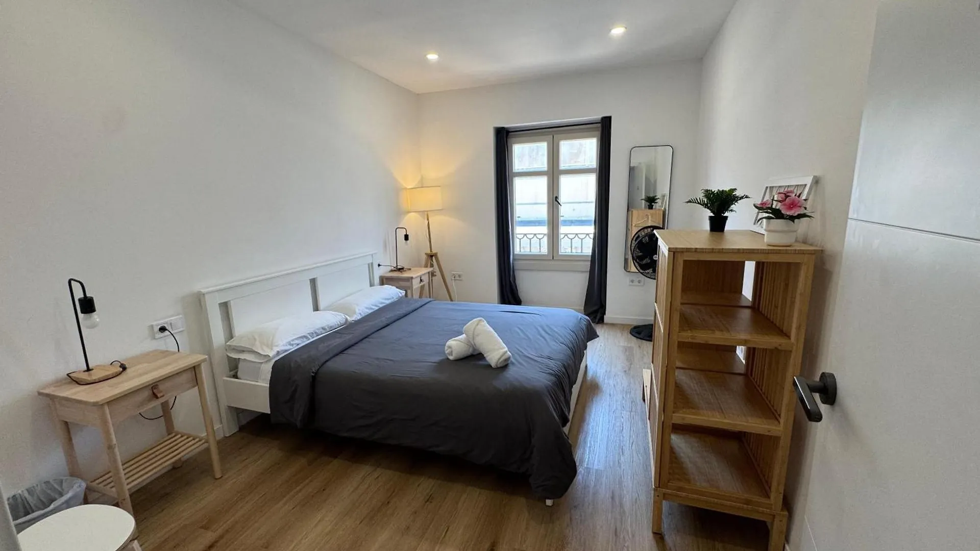 Hostel Suites Larios Malaga Spain
